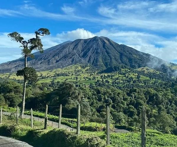 Parque Nacional Volcán Turrialba
